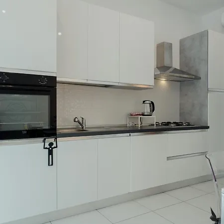 Apartman Bauhaus Literary