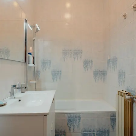 Bauhaus Literary * Triest